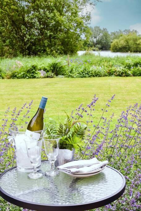 The Hideaway @ Flagham Cottage. Malmesbury Eksteriør bilde